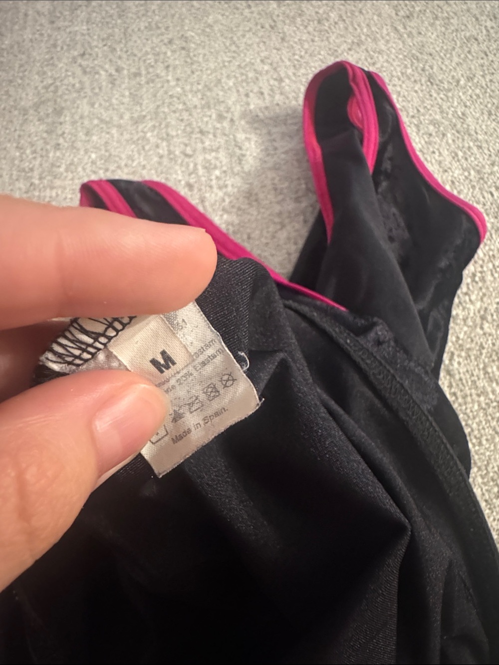 Yumiko Anna Leotard - Picture 4 of 4